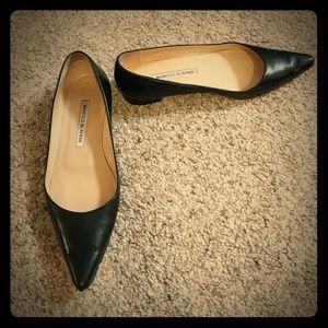 Manalo Blahnik pointed flats